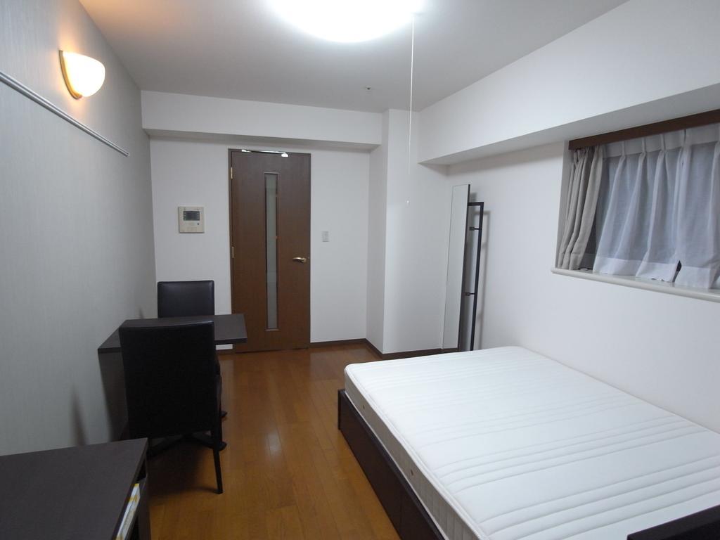 Palace Studio Shinjuku Parkside Токио Экстерьер фото
