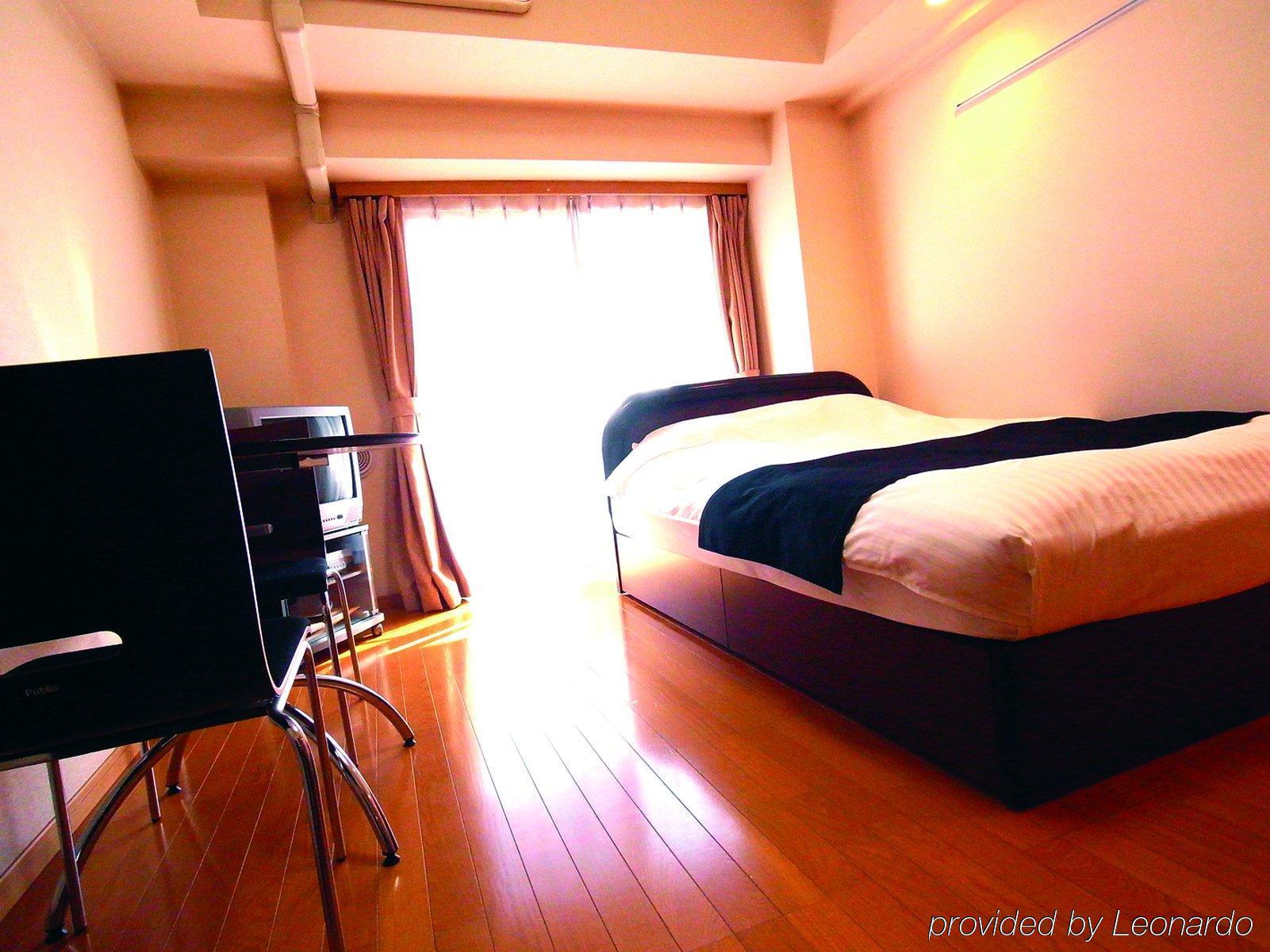Palace Studio Shinjuku Parkside Токио Экстерьер фото