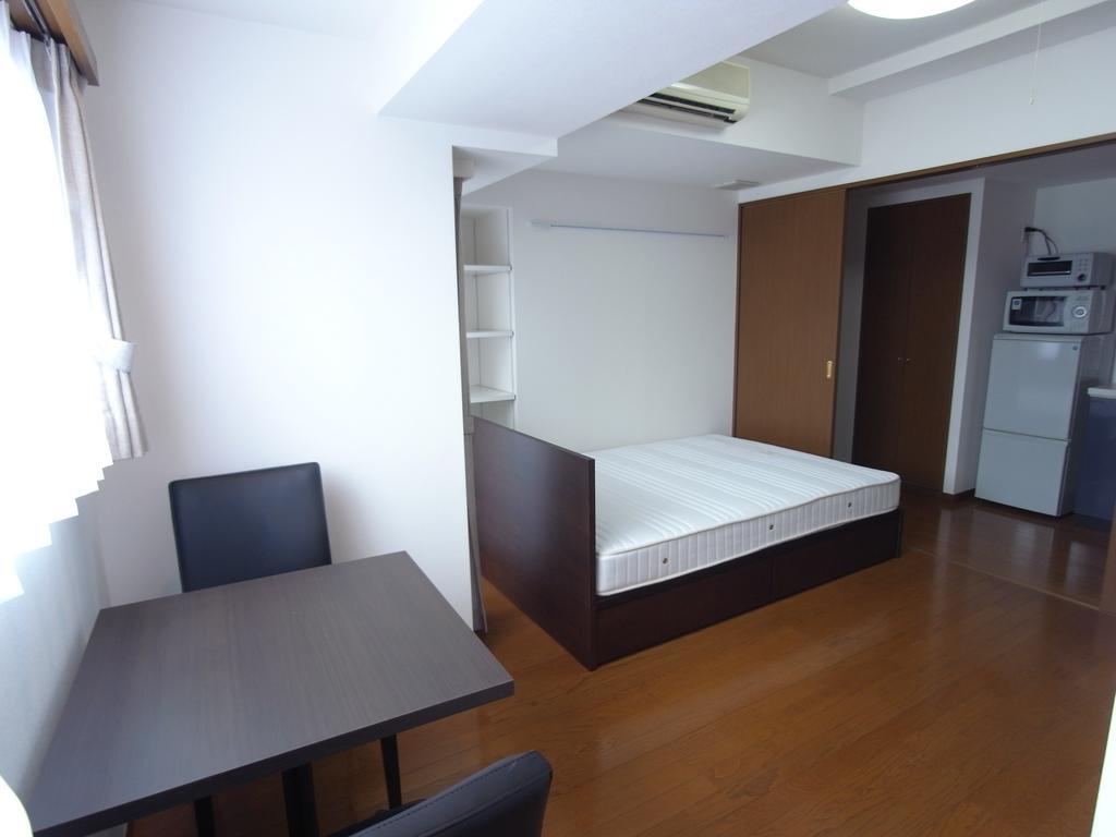 Palace Studio Shinjuku Parkside Токио Экстерьер фото